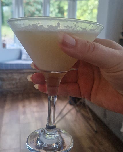Lemon curd cocktail