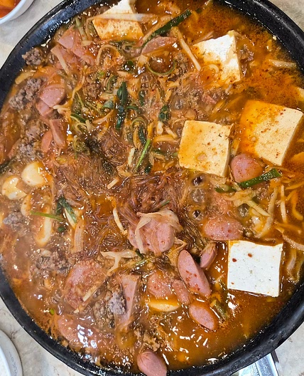 부대찌개