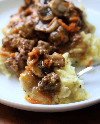 Amish Beef and Potato Casserole