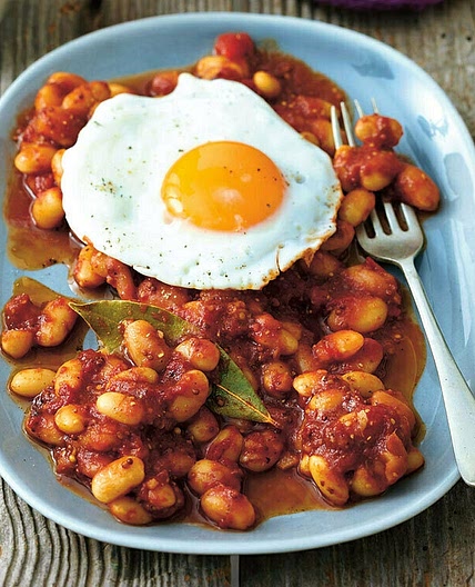Baked Beans mit Ei