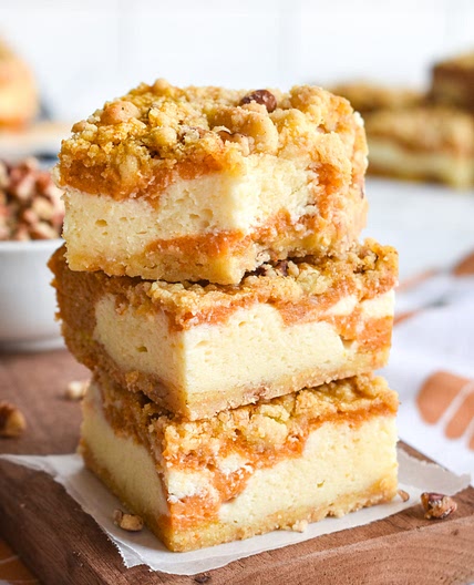 Pumpkin Cheesecake Bars
