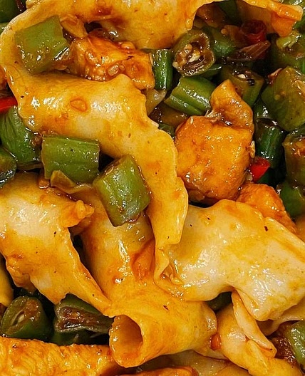 Chinese Green Bean & Chicken Noodles