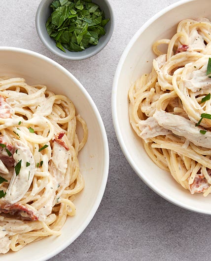 Slow-Cooker Bacon-Ranch Chicken and Pasta
