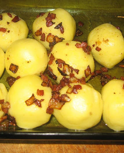 Pyzy stuffed with meat (better than pierogi)