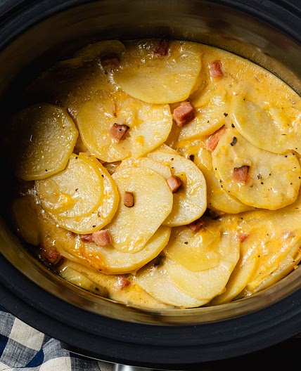Slow-Cooker Cheesy Potatoes and Ham