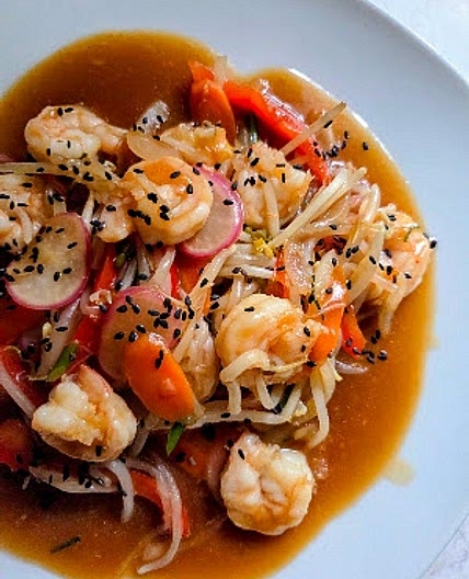 Saucy Shrimp Chop Suey