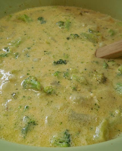 Crock Pot Cheesy Potato-Broccoli Soup