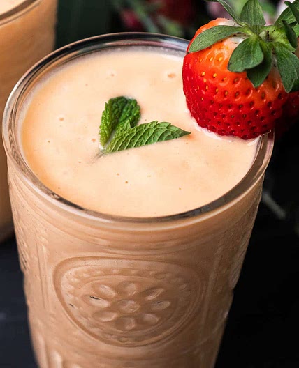 Cantaloupe Smoothie (Sweet + Creamy )