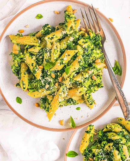 Vegetarian Pesto Pasta