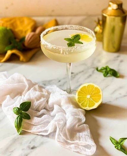 Easy Basil Lemon Martini