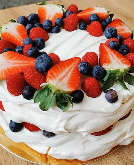 Pavlova torta