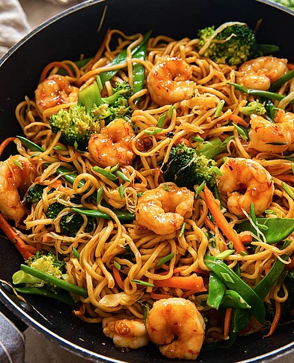 Chow mein noodles