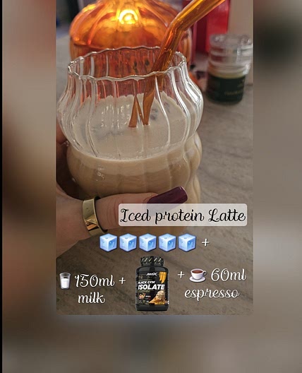 Iced protein Latte