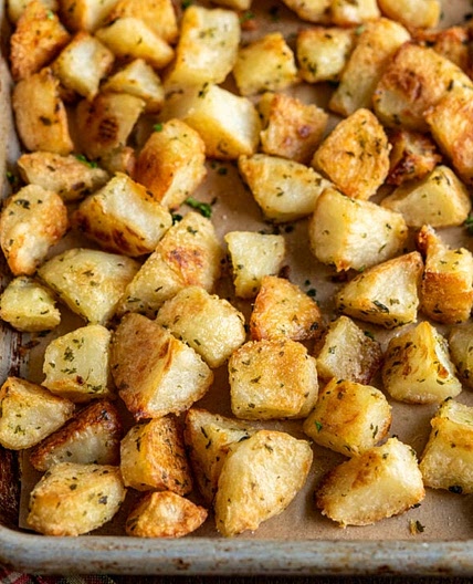 Garlic and Herb Roast Potatoes (Oven and Air Fryer)
