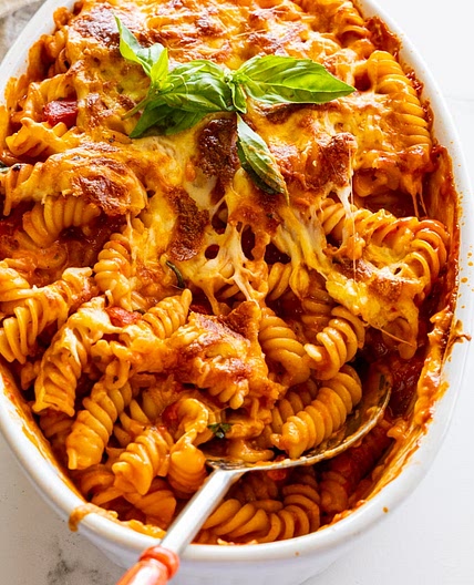 Easy cheese and tomato pasta bake