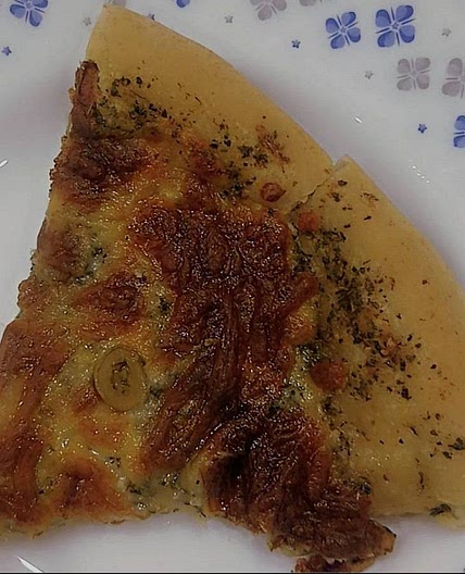 Garlic butter pizza