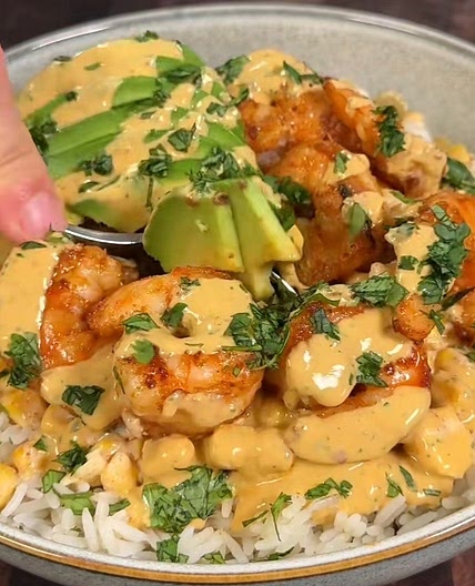 Elote shrimp bowl