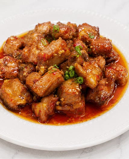 Vietnamese Pan-Fried Ribs (Sườn Chiên Nước Mắm)