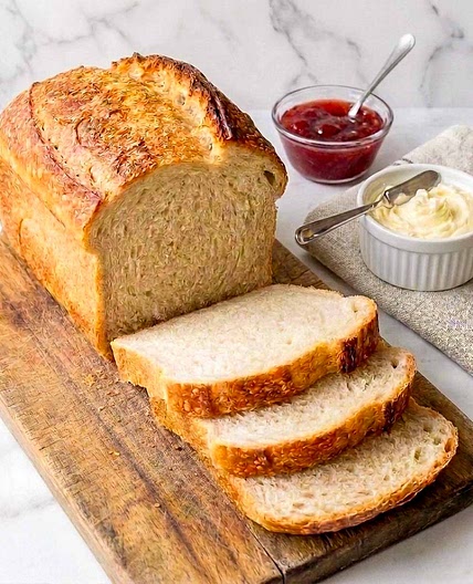 Sourdough Sandwich Bread