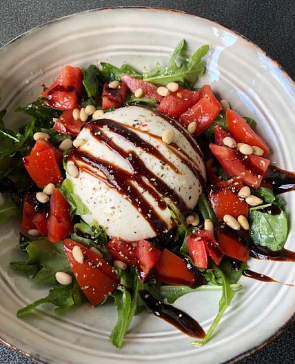 Burrata salad 
