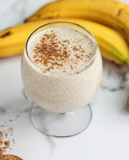 The Classic Banana Smoothie: Simple, Creamy, Perfect