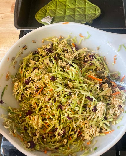My Moms Crunchy Ramen Broccoli Slaw