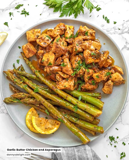 Garlic Butter Chicken and Asparagus