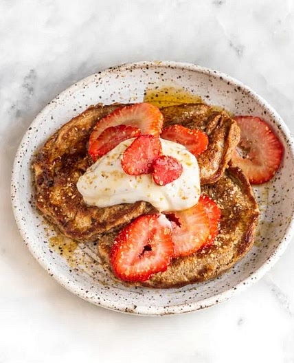 Greek Yogurt Protein Pancakes