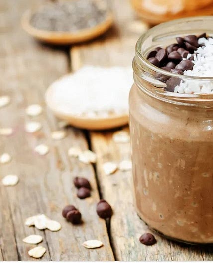 Brownie Batter Overnight Oats