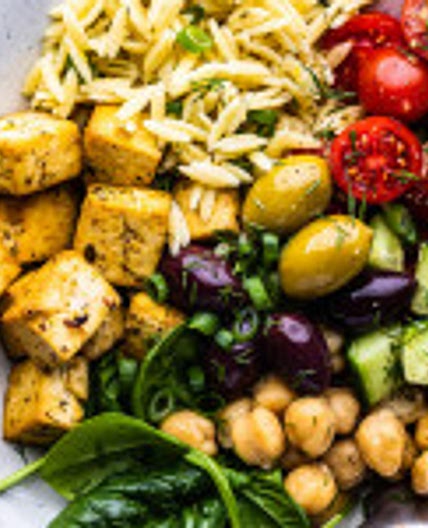 Greek bowls with lemon tofu