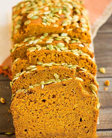 The Best Vegan Pumpkin Bread