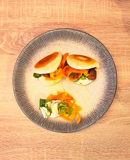Bao buns au bœuf bulgogi & concombre épicé