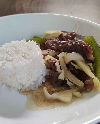 One pot beef & vegetables stir fry (gyudon/sukiyaki sauce)