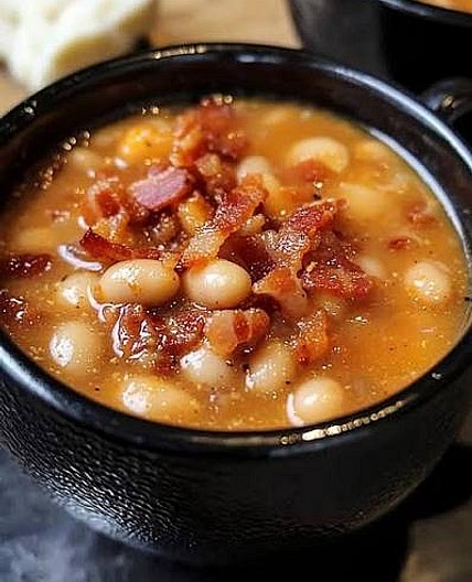 Smoked Bacon, Rosemary & Northern Bean Soup