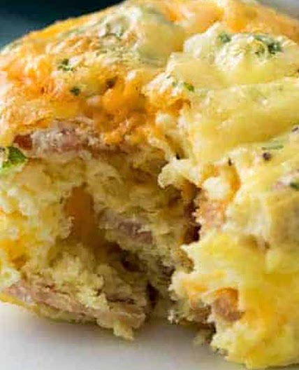 Bacon and Egg Muffins