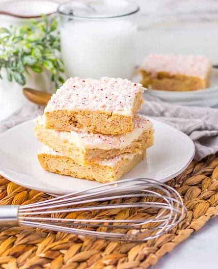 Peppermint Sugar Cookie Bars