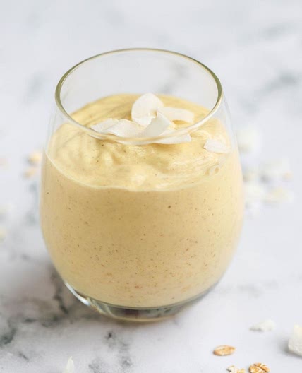 The Perfect Piña Colada Smoothie: Tropical Island Escape (No Rum, No Guilt)