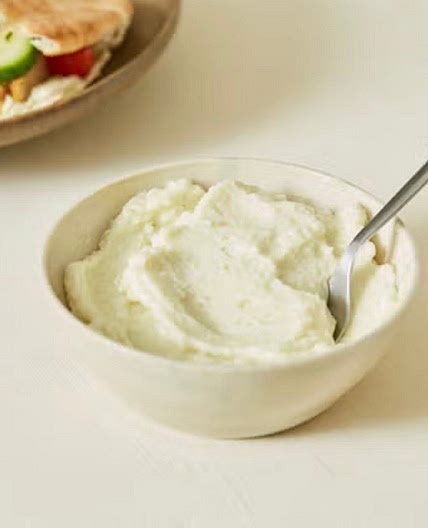 Lebanese Garlic Sauce 