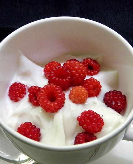Yogurt with Raspberries