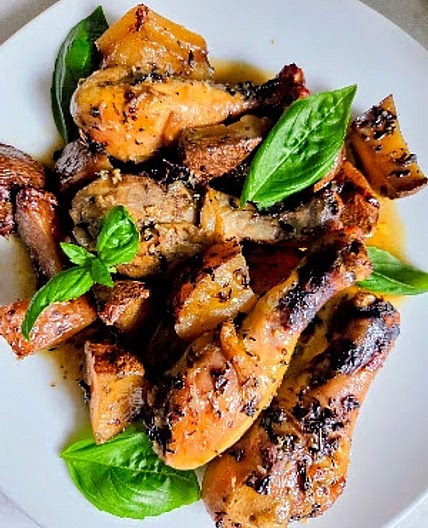 Slow Cooker Chicken and Red Potatoes