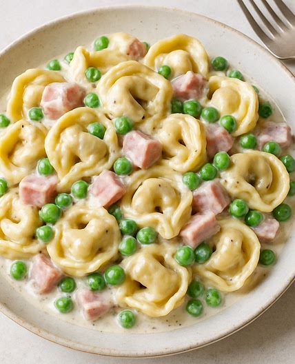 Tortellini with Creamy Ham & Peas