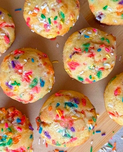 Greek Yogurt Mini Muffins