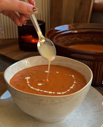 Roasted Tomato & Red Pepper Soup