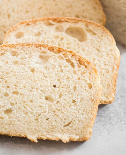 Easy Sourdough Sandwich Bread (Super Soft)