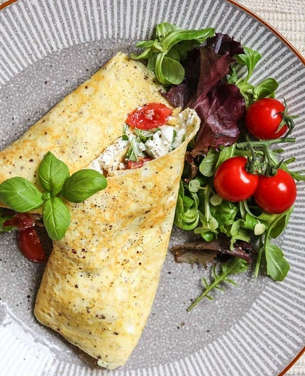 Cottage Cheese and Basil Filled Omelet