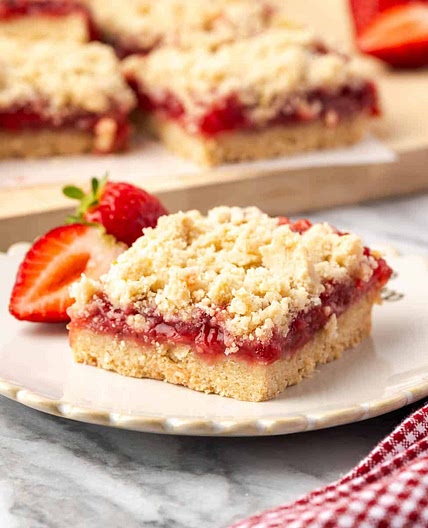 Strawberry Crumble Bars