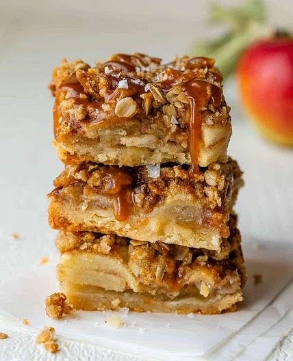 Salted Caramel Apple Pie Bars