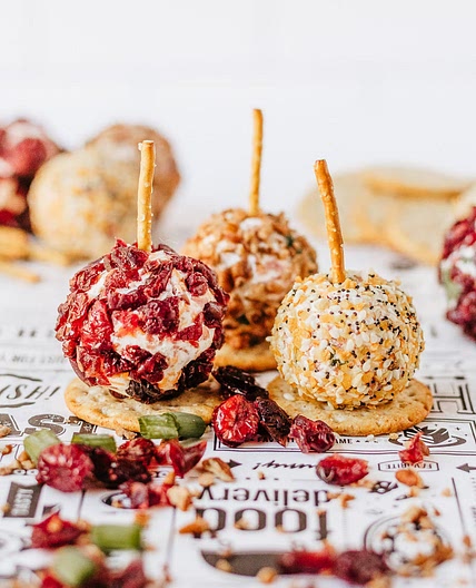 Mini Cheese Ball Bites - Easy Holiday Appetizer!
