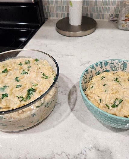 Vegan Farfalle Carbonara / Silken Tofu Alfredo / Silken Tofu Pasta (w/ Parsley, Peas and/or TVP Bacon)