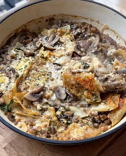 Mushroom & Lentil Lasagne (One-Pan)